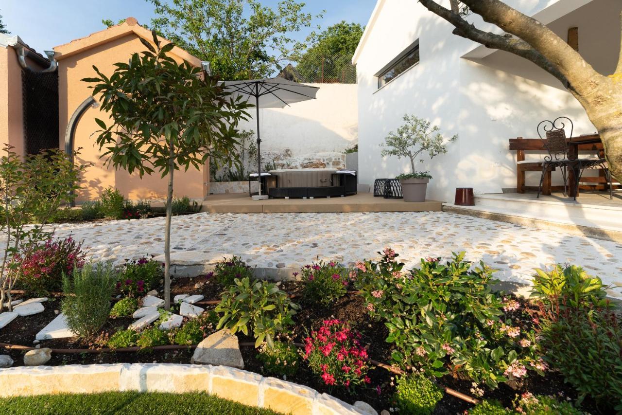Holiday Home - Villa Thorak Anic ภายนอก รูปภาพ