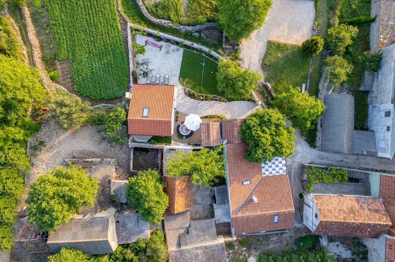 Holiday Home - Villa Thorak Anic ภายนอก รูปภาพ